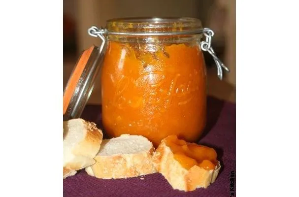 Confiture de mangue exotique
