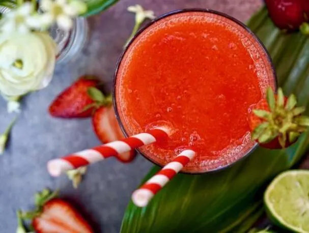 Daiquiri aux fraises congelées