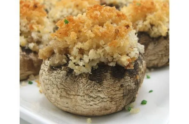 Champignons farcis au bacon et au piment jalapeño