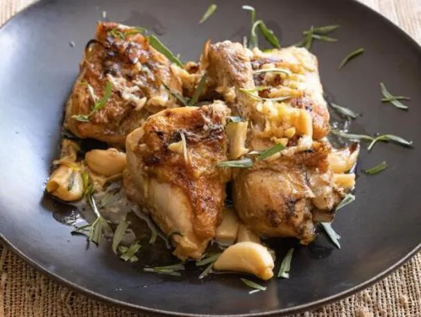 Poulet à l'ail 40 gousses