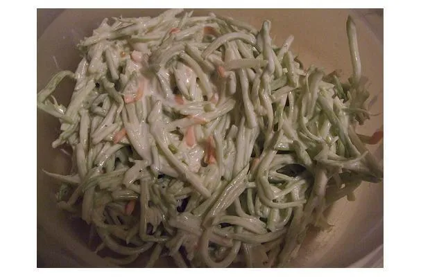 Vinaigrette à l'huile, au citron, au vinaigre et à l'ail