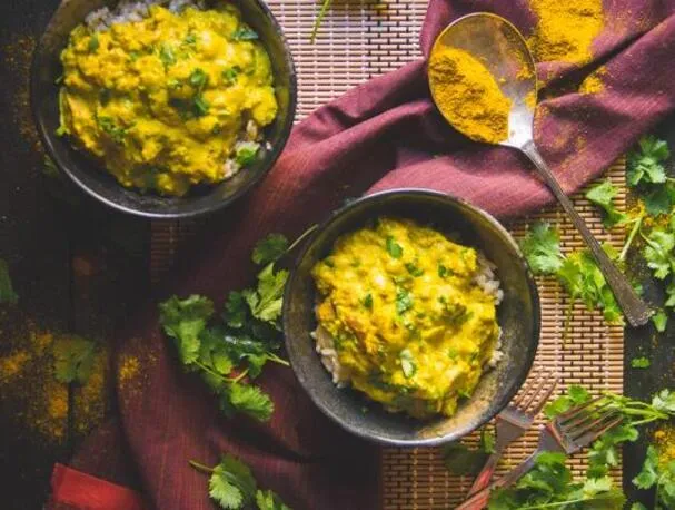 Curry d'agneau et de noix de cajou à 6 ingrédients