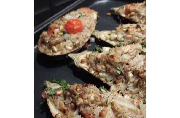 Aubergines farcies au four