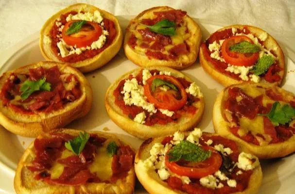 Mini-pains pizza rapides et faciles !
