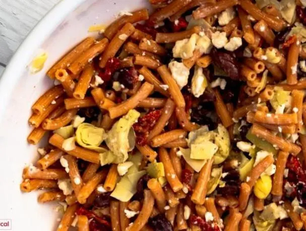 Salade de pâtes aux lentilles rouges