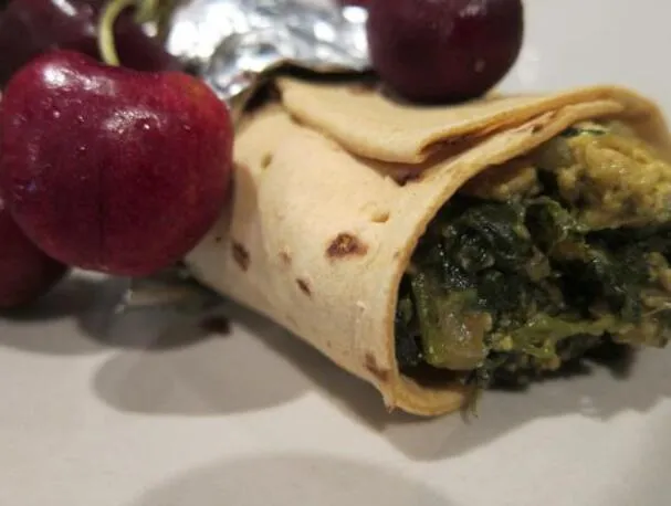 Un nouveau départ avec un wrap épinards-tofu