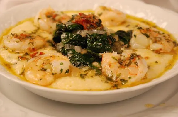 Une Belle du Sud visite la Provence (Crevettes et Grits à la provençale)