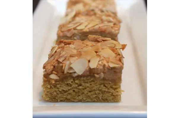 Carrés aux amandes et au citron vert
